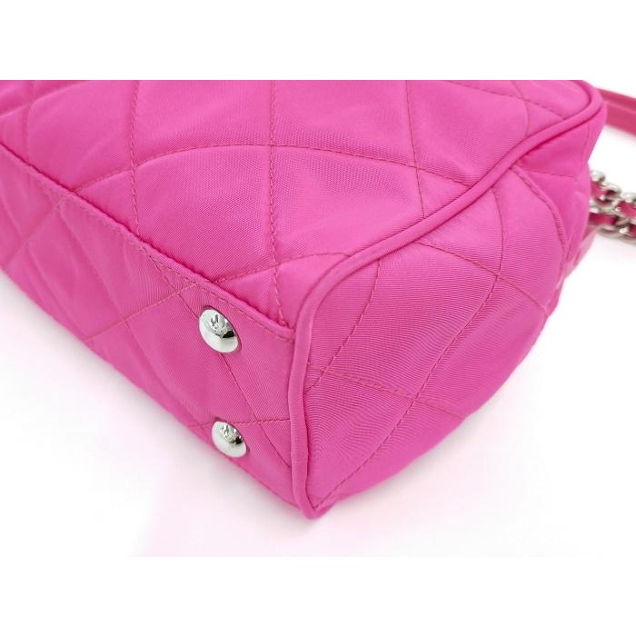 PRADAナイロンキルティング♪チェーンショルダー♪ピンクFUXIA PRADA ☆【中古】プラダ チェーン ショルダーバッグ ナイロン