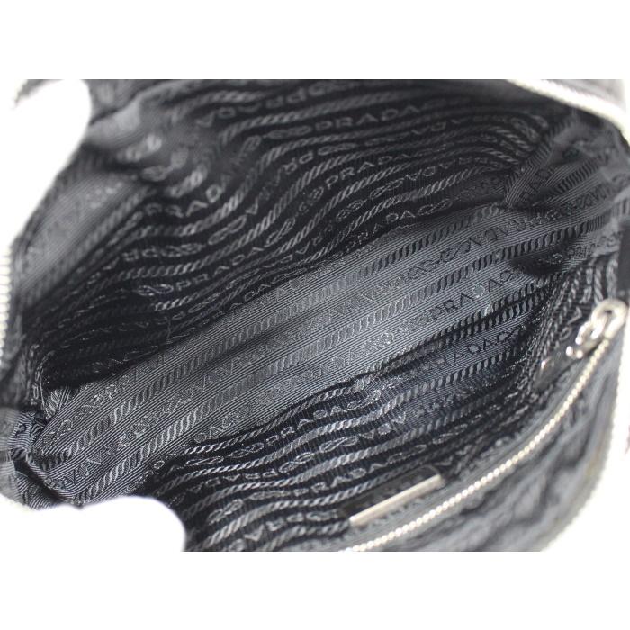 PRADA 【中古】プラダ ショルダーバッグ キルティング ブラック 