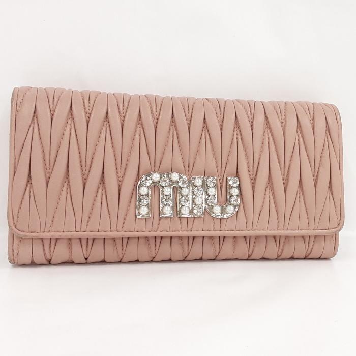 え*む様 美品✨ミュウミュウ 二つ折り財布 手帳型 マドラスラブ ピンク Amazon | [ミュウミュウ] MIUMIU 二つ折り財布 5MV204 2FPP