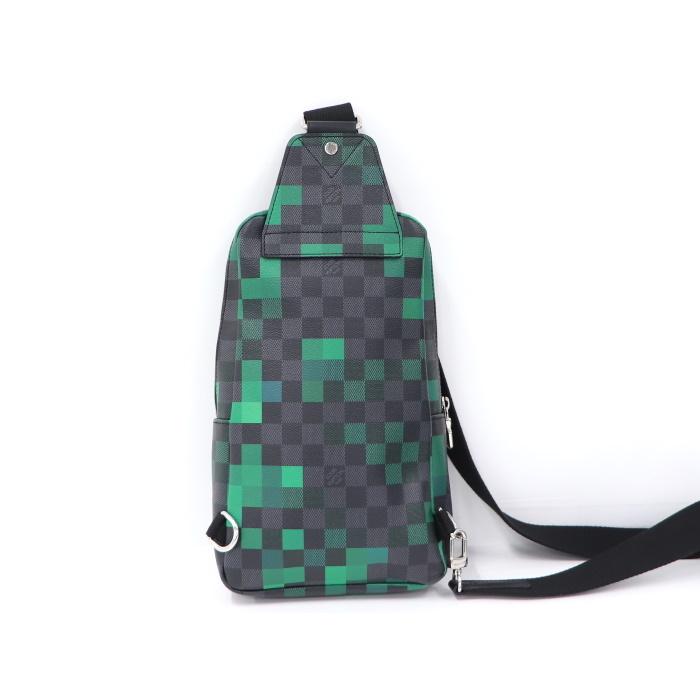 LOUIS VUITTON 【中古】LOUIS アヴェニュー スリングバッグ