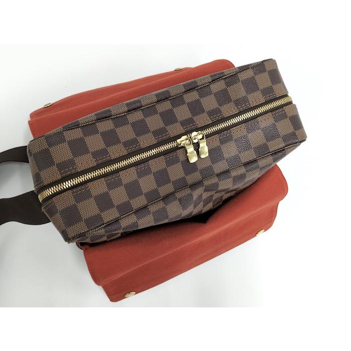 LOUIS VUITTON（ルイ・ヴィトン） ナヴィグリオ ショルダーバッグ