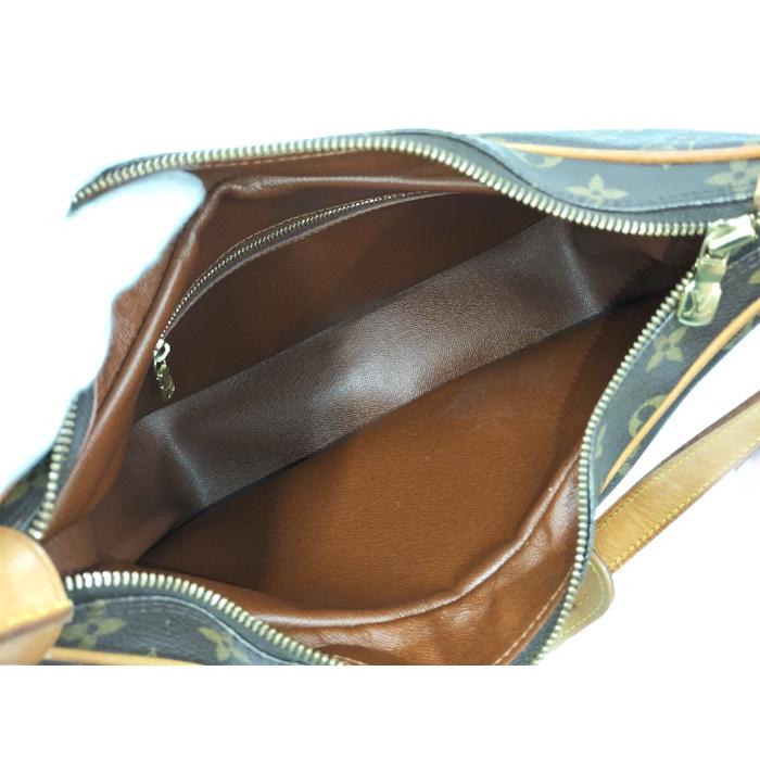 LOUIS VUITTON（ルイ・ヴィトン） ブローニュ30 ショルダーバッグ