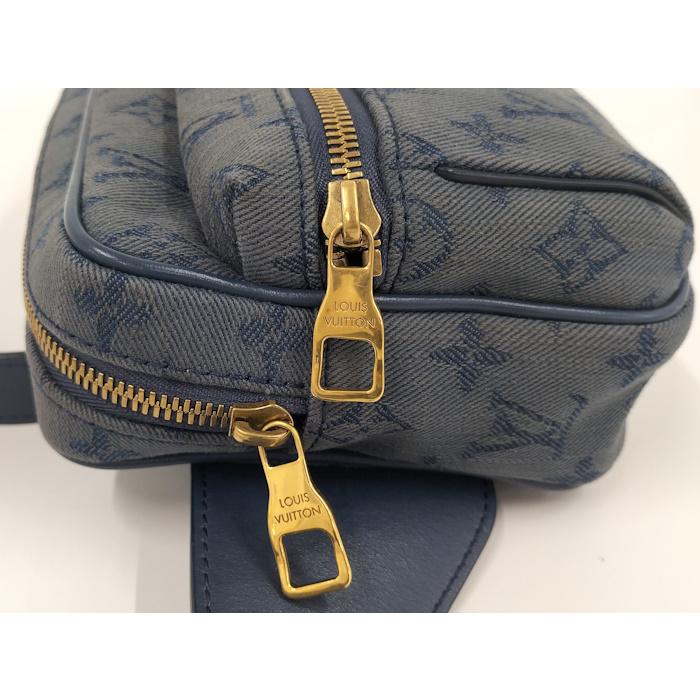 LOUIS VUITTON（ルイ・ヴィトン） バムバッグ アウトドア モノグラム 