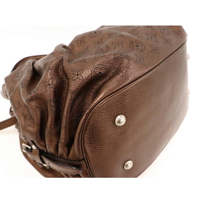 LOUIS VUITTON 【中古】ルイヴィトン マヒナXL ショルダーバッグ 