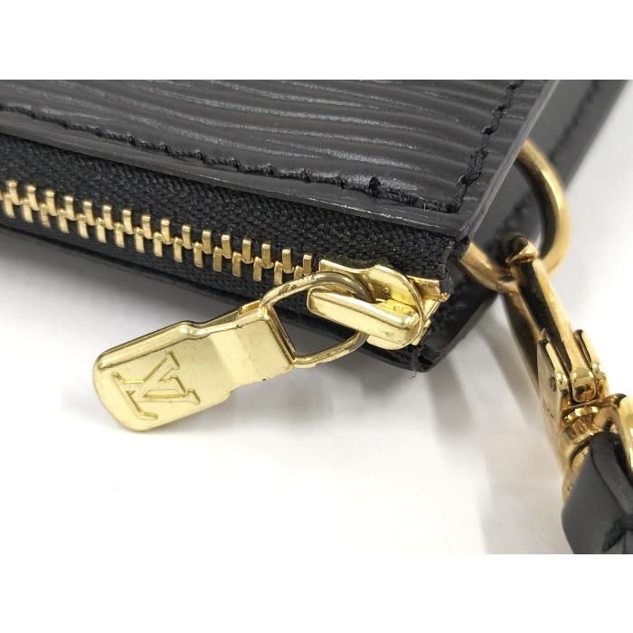 LOUIS VUITTON 【中古】LOUIS ポシェットアクセソワール