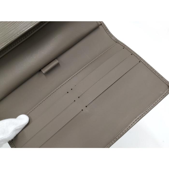 ルイヴィトン モノグラム ポルトトレゾール インターナショナル 財布 三つ折り LOUIS VUITTON（ルイ・ヴィトン） ポルトトレゾール