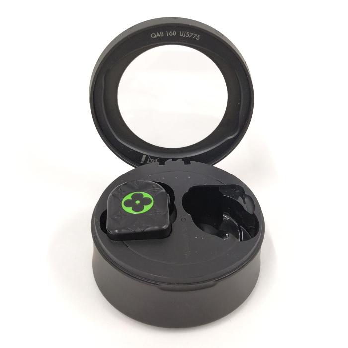 中古】LOUIS VUITTON ホライゾン ワイヤレスイヤホン ブラック