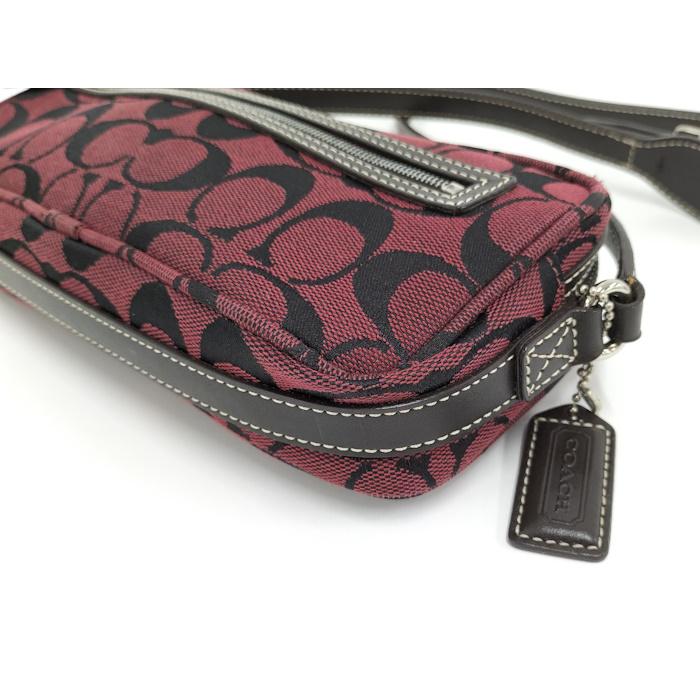 COACH（コーチ） ショルダーバッグ シグネチャー キャンバス レッド系