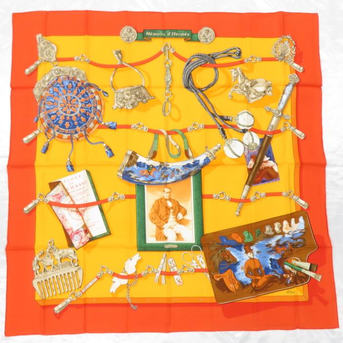 HERMES 【中古】HERMES 大判スカーフ カレ90 Memoire d