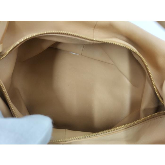 BOTTEGA VENETA（ボッテガ・ヴェネタ） ダブルノット ハンドバッグ