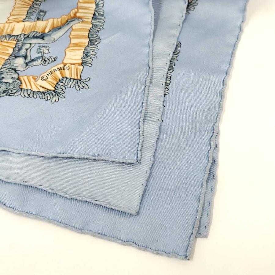 HERMES（エルメス） カレ90 スカーフ Traineaux et Glissades シルク