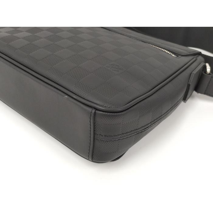 LOUIS VUITTON（ルイ・ヴィトン） ディストリクトPM ダミエ グラ