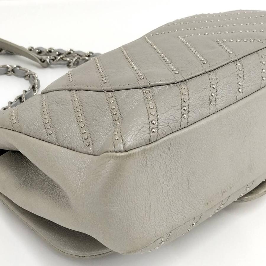CHANEL（シャネル） シェブロン チェーン ショルダーバッグ Vステッチ