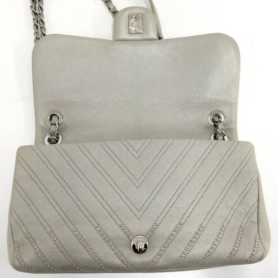 CHANEL（シャネル） シェブロン チェーン ショルダーバッグ Vステッチ