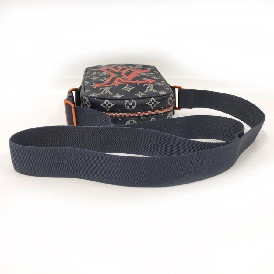 LOUIS VUITTON（ルイ・ヴィトン） ダヌーブPM ショルダーバッグ アップ