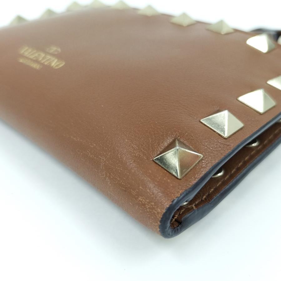 VALENTINO（ヴァレンティノ） ヴァレンチノ 二つ折り 財布 スタッズ