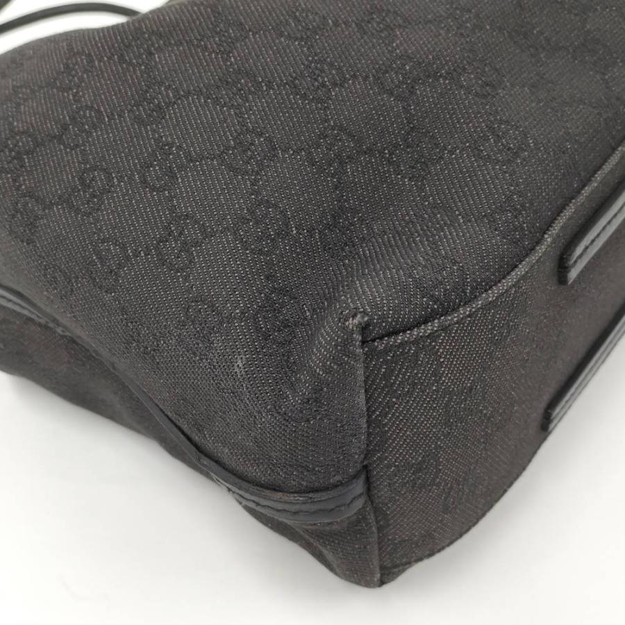 GUCCI（グッチ） ショルダーバッグ GGキャンバス ブラック : JJ