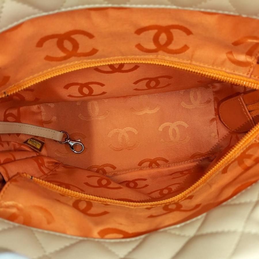 CHANEL カンボントート レザー ベージュ A25167の画像
