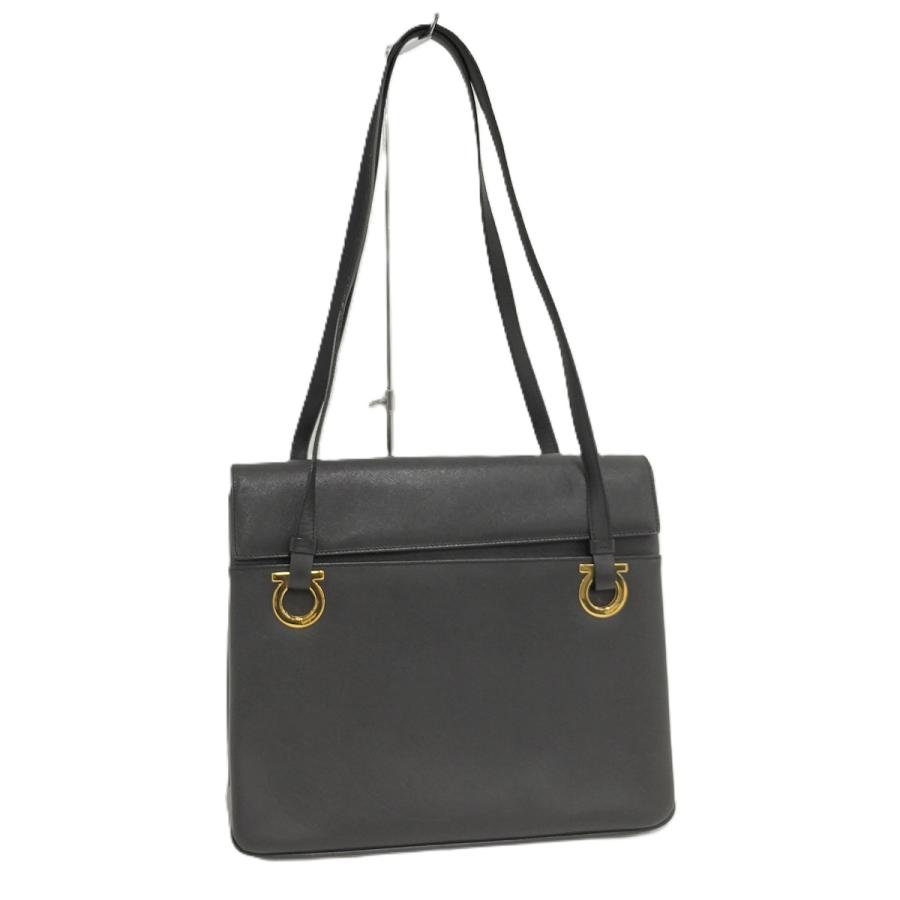 FERRAGAMO（フェラガモ） Salvatore Ferragamo ショルダーバッグ