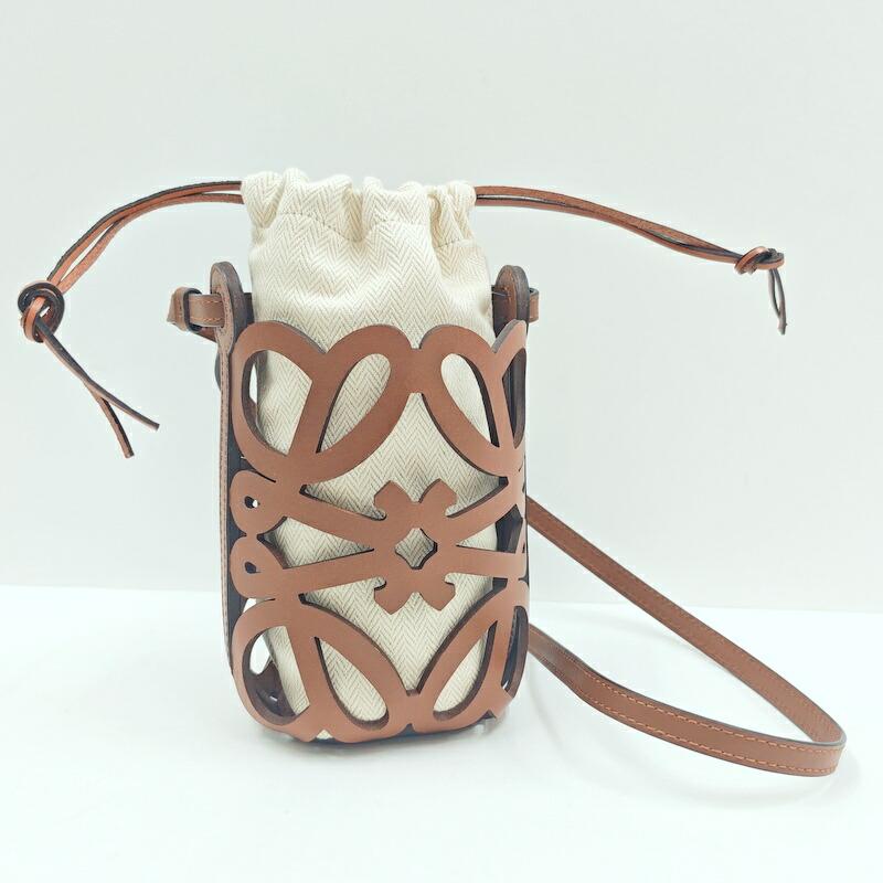 LOEWE ロエベ アナグラム カットアウト ポケット ショルダー ブラウン
