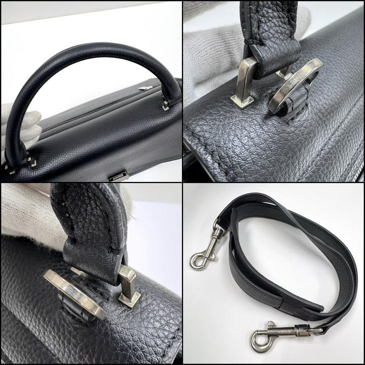 正規品 セリーヌ トラペーズ スモール ハンドバッグ レザー スエード ロゴ金具 CELINE セリーヌ トラペーズ スモール 2WAYバッグ ブラック×シルバー