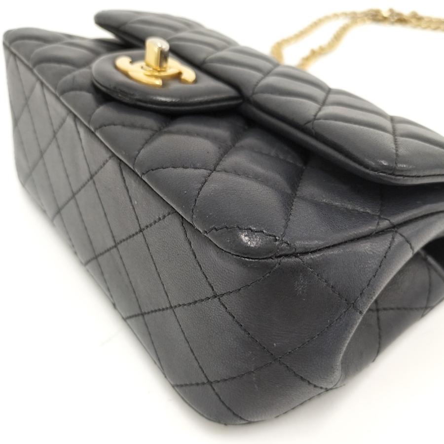 CHANEL（シャネル） マトラッセ20 ショルダーバッグ レザー ブラック