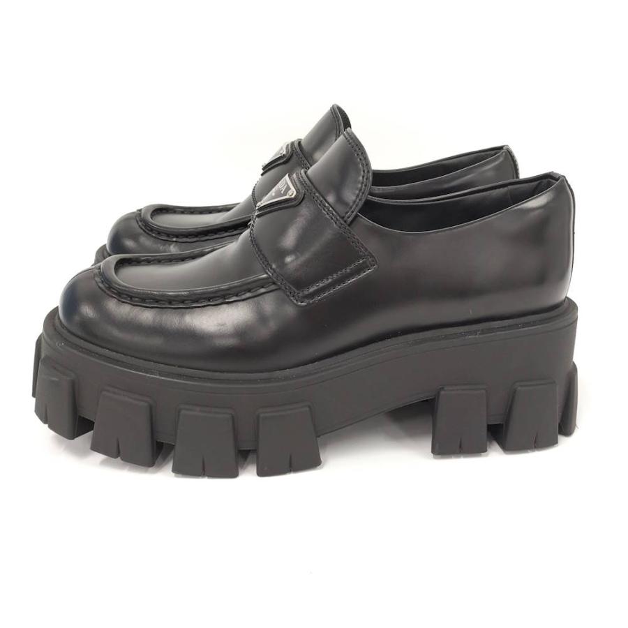 プラダ モラリス ローファー 三角ロゴ ブラック 36 1/2 美品 PRADA（プラダ） モノリス ローファー 三角プレート ブラック レザー