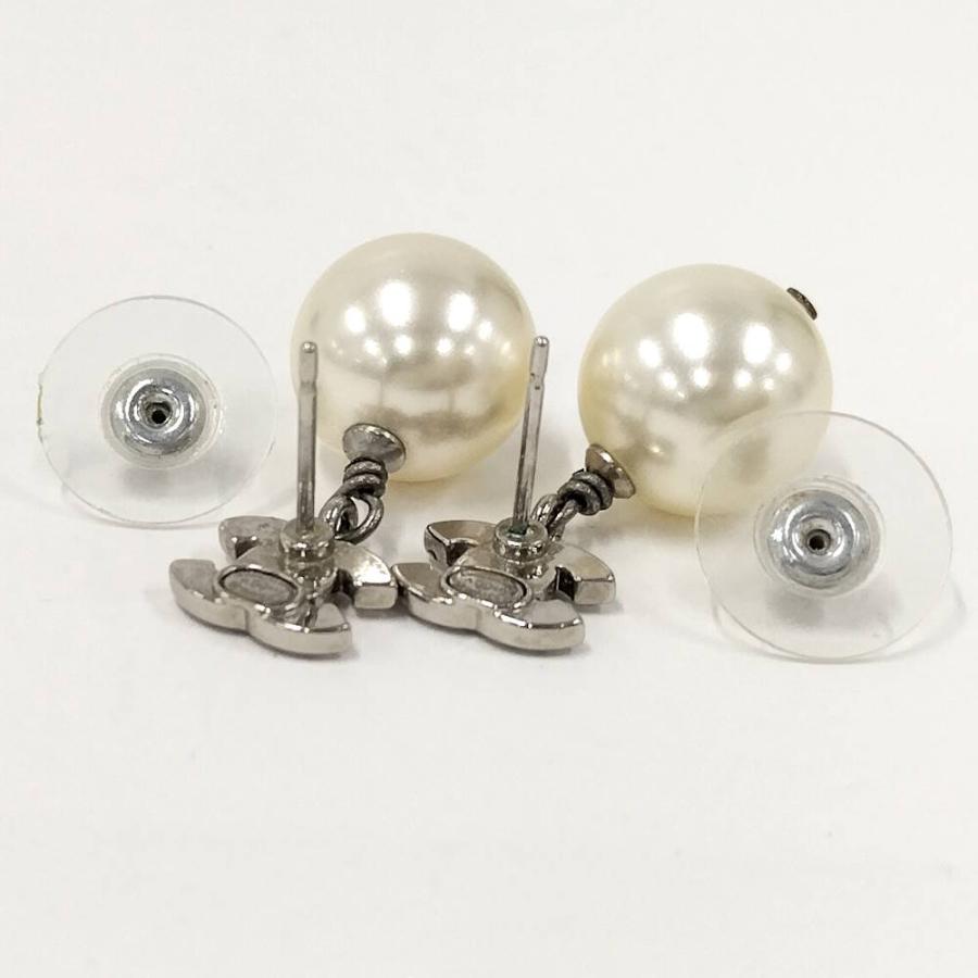 CHANEL（シャネル） ピアス ココマーク パール メッキ シルバーカラー