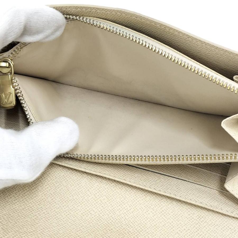 LOUIS VUITTON（ルイ・ヴィトン） 二つ折り長財布 ポルトフォイユサラ