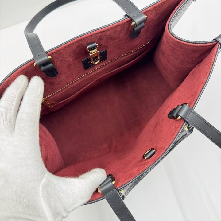 LOUIS VUITTON ルイヴィトン オンザゴーMM 2WAYハンドバッグ