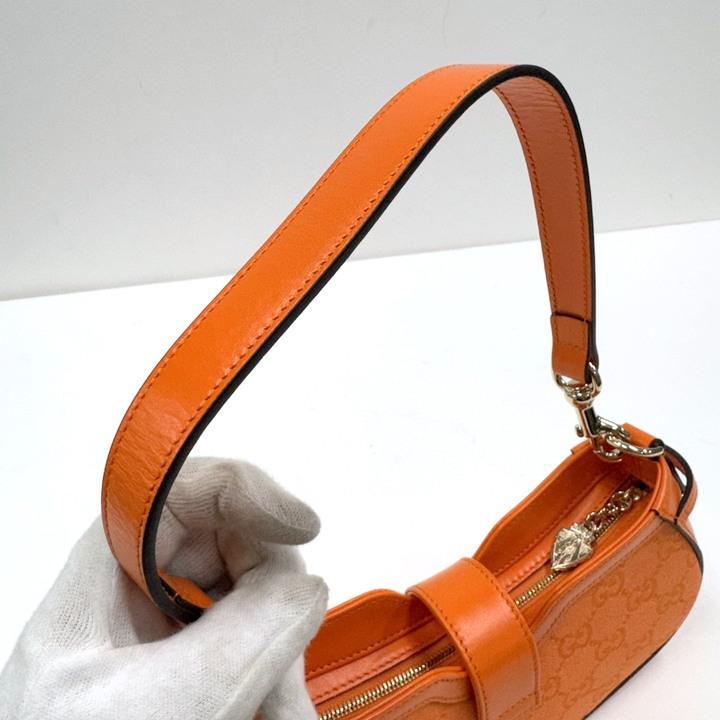 GUCCI グッチ ムーンサイド ミニショルダーバッグ GGキャンバス オレンジ GUCCI グッチ ムーンサイド ミニショルダーバッグ GGキャンバス
