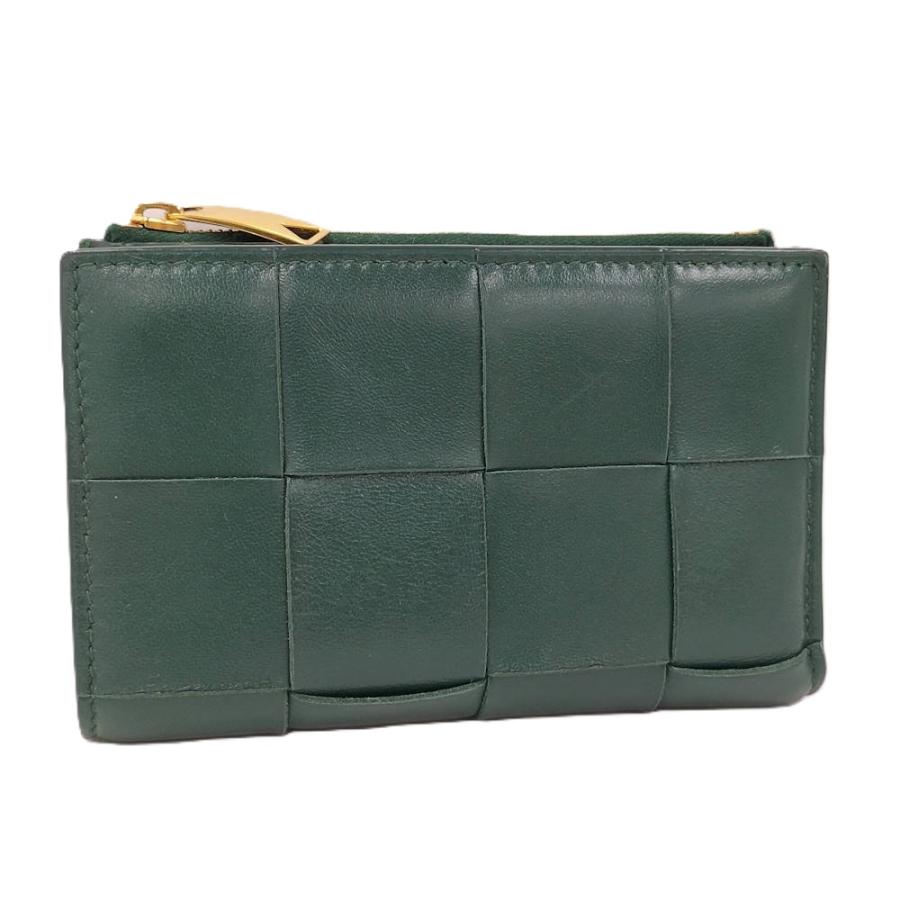 BOTTEGA VENETA（ボッテガ・ヴェネタ） カセットミディアム 二つ折り