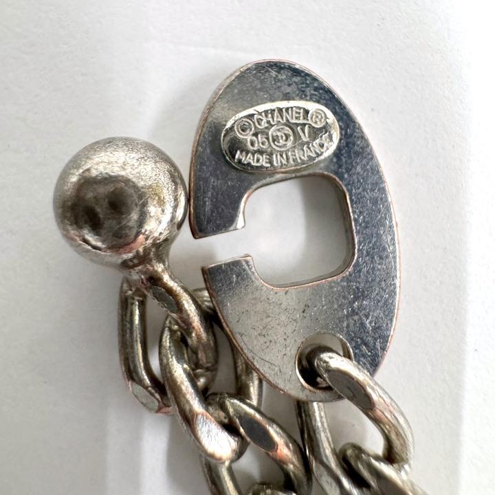 CHANEL シャネル キーホルダー ロゴプレート SV925 シルバー 05V : JJ