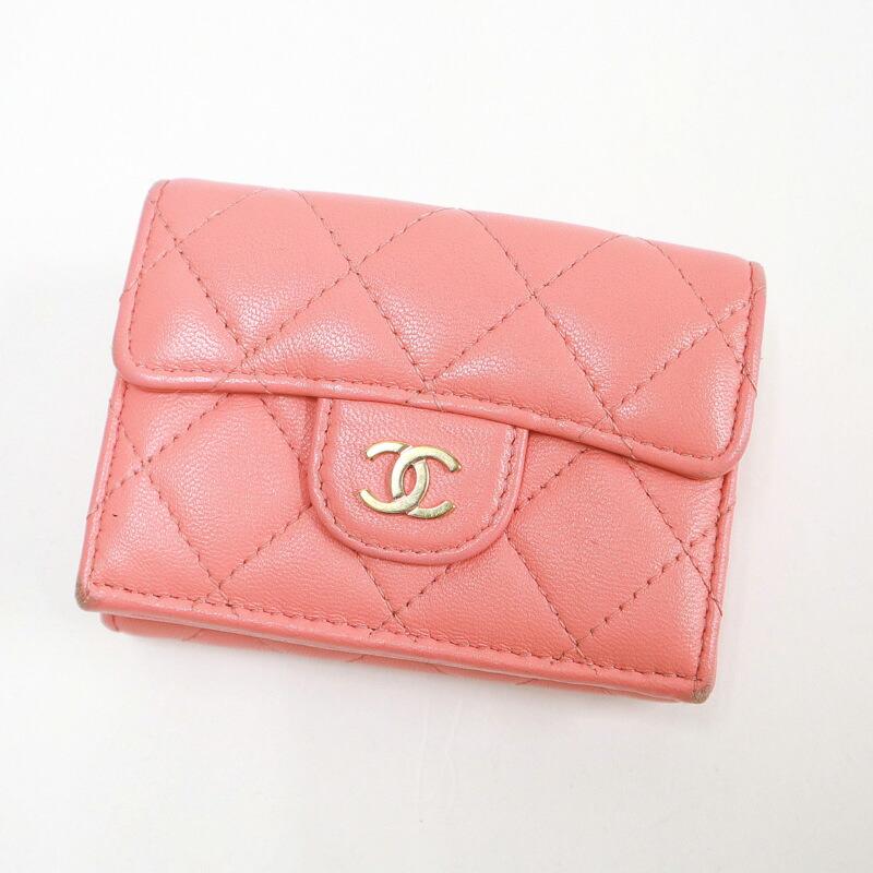 CHANEL クラシック スモール ウォレット 三つ折り財布 ピンク ラムスキン CHANEL シャネル クラシック・スモール・フラップウォレット 三つ折り