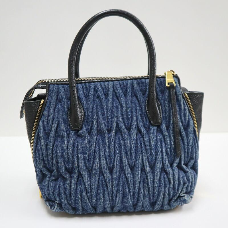 美品 ミュウミュウ MADRAS 2WAY ショルダーバッグ RN1016 miumiu ミュウミュウ マドラス 2WAYショルダーバッグ デニムマトラッセ