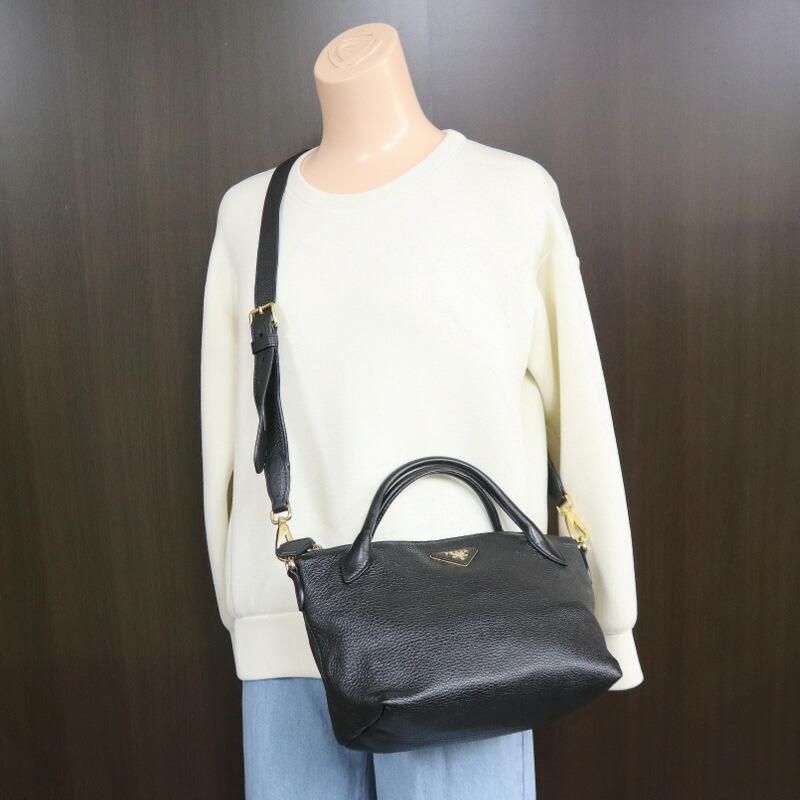 PRADA プラダ 2WAYショルダーバッグ レザー ブラック×ゴールド金具