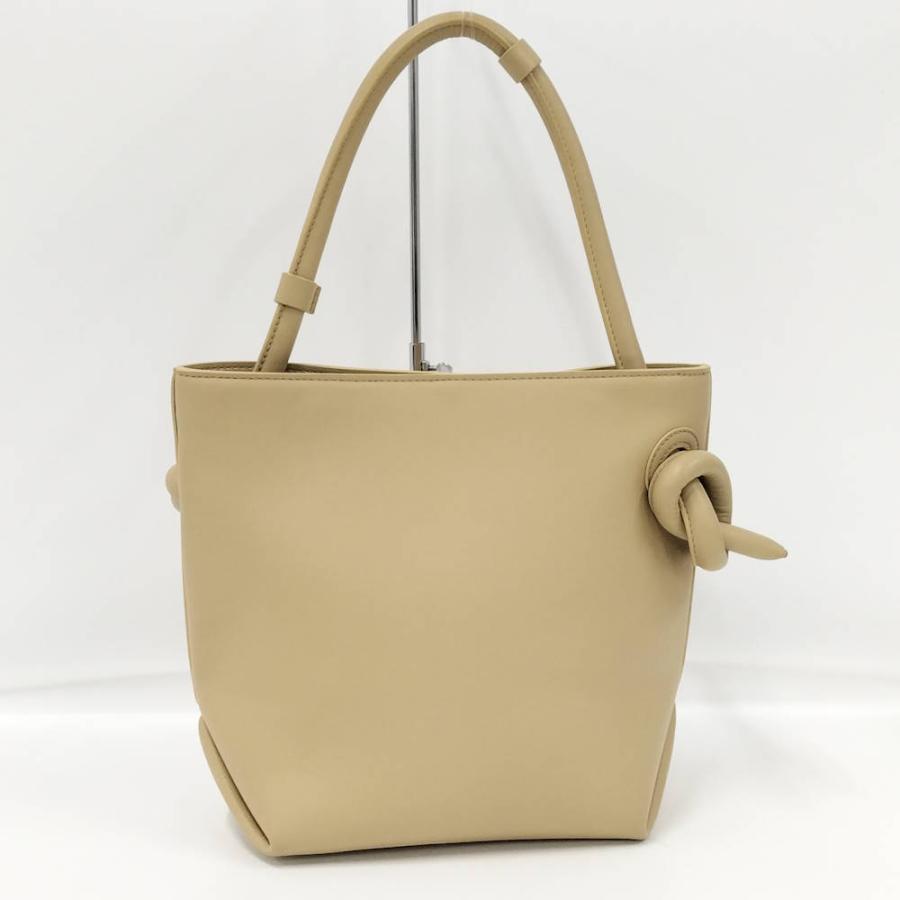 VASIC レザー巾着型ハンドバッグ クリーム色