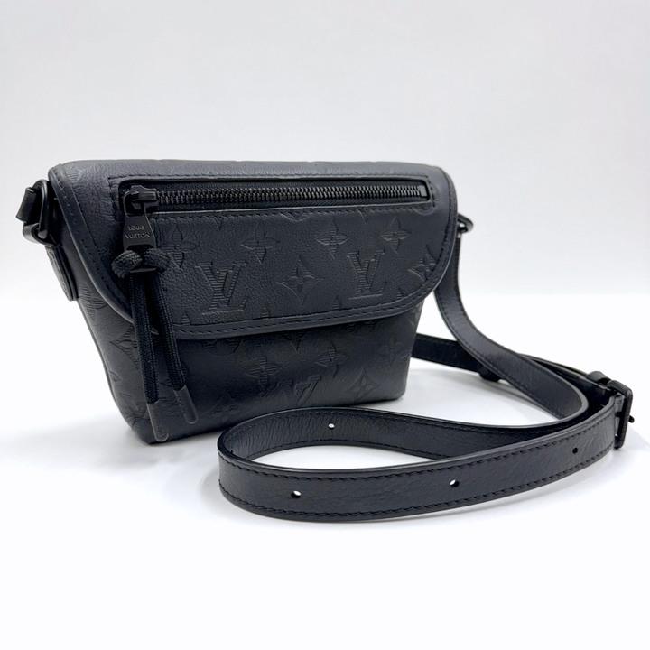 reo *〈美品〉ルイヴィトン パルス・ウェアラブルウォレット LOUIS VUITTON ルイヴィトン パルスウェアラブルウォレット モノグラム