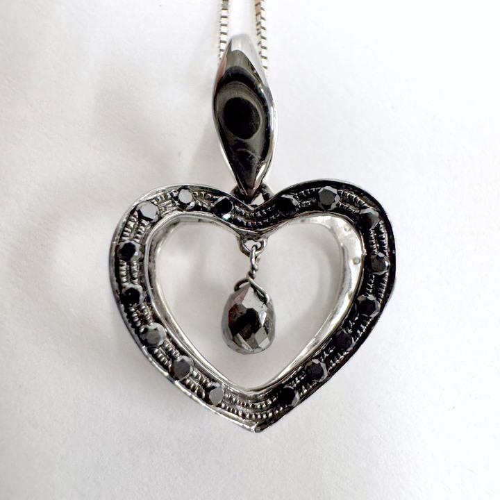 ハートネックレス K18WG Jewelry K18WG ブラックダイヤモンド ダイヤモンド ハート デザイン