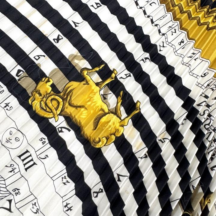 HERMES エルメス プリーツカレ90 占星術 DIES ET HORE シルク_4