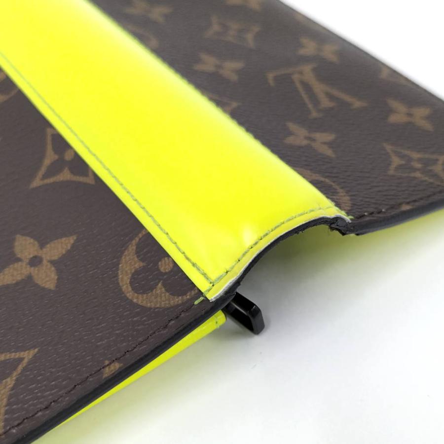 LOUIS VUITTON（ルイ・ヴィトン） ポルトフォイユ・ブラザ 長財布