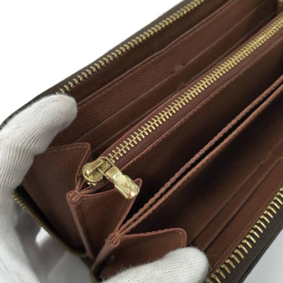 LOUIS VUITTON（ルイ・ヴィトン） ジッピーウォレット ラウンド