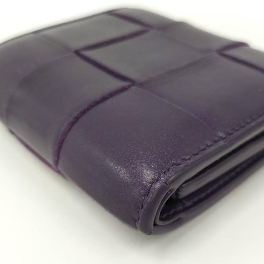 BOTTEGA VENETA イントレチャート 三つ折り財布 パープル BOTTEGA VENETA（ボッテガ・ヴェネタ） 三つ折り財布 イントレチャート