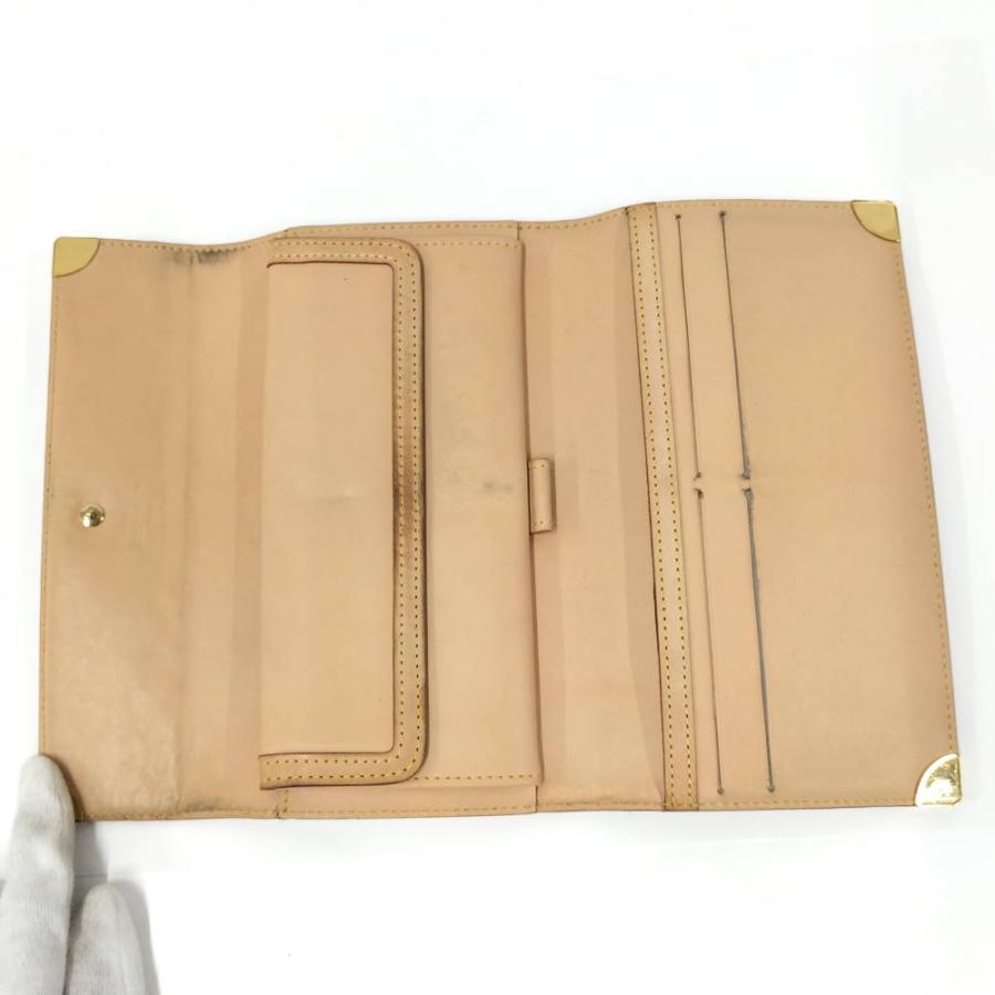 LOUIS VUITTON（ルイ・ヴィトン） ポルトトレゾール 