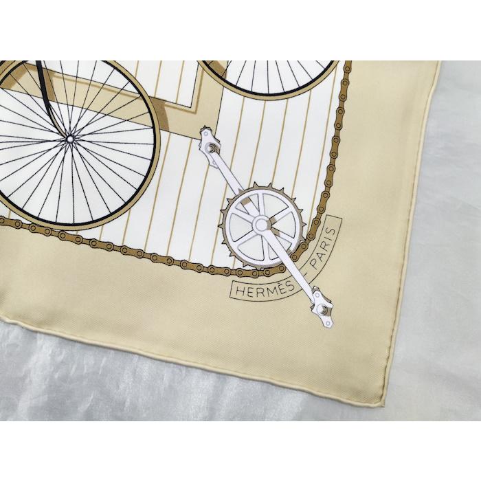 HERMES（エルメス） スカーフ カレ90 LES BECANES 自転車 モチーフ