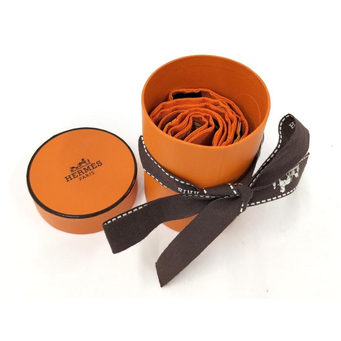 HERMES ツイリー スカーフ シルク100% オレンジ系 HERMES（エルメス） ツイリー スカーフ シルク100％ オレンジ : JJ