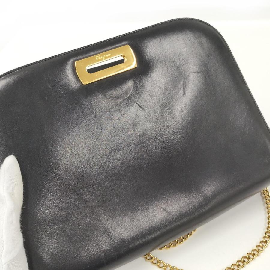 Salvatore Ferragamo フェラガモ バッグ チェーン　ショルダー FERRAGAMO（フェラガモ） Salvatore Ferragamo チェーンショルダー