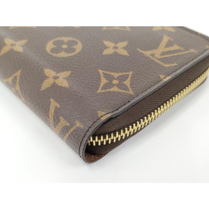 LOUIS VUITTON（ルイ・ヴィトン） ジッピーウォレット ラウンド