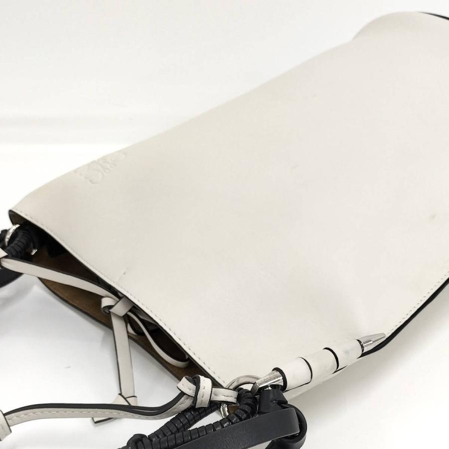LOEWE（ロエベ） ゲートバケット 2WAYショルダーバッグ ホワイト系