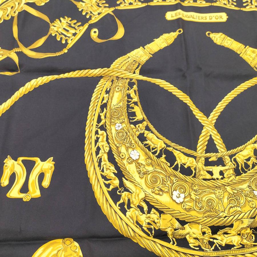 HERMES（エルメス） カレ90 スカーフ LES CAVALIERS D'OR 黄金の騎士